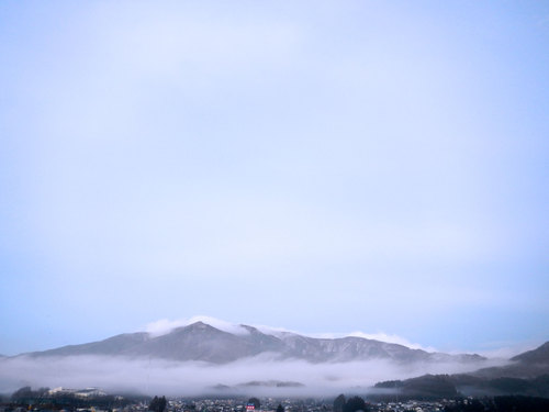 tohoku-mountains.jpg