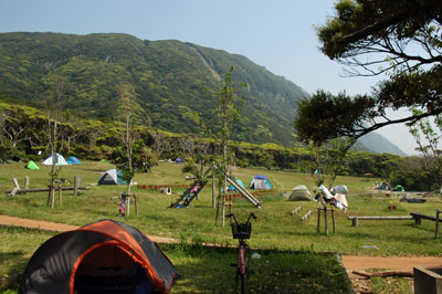 niijima-campsite.jpg